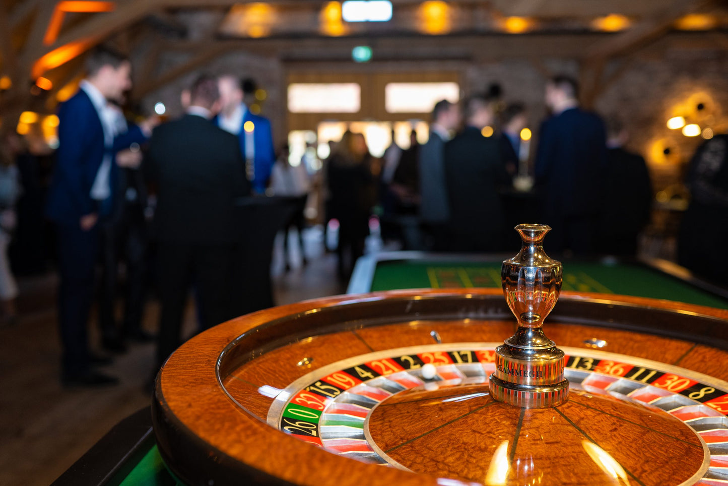 Groot Event pakket voor max. 40 personen: 1x Poker tafel + 1x Black Jack + 1x Crabs tafel + 1x Money Wheel tafel + 1x Roulette tafel